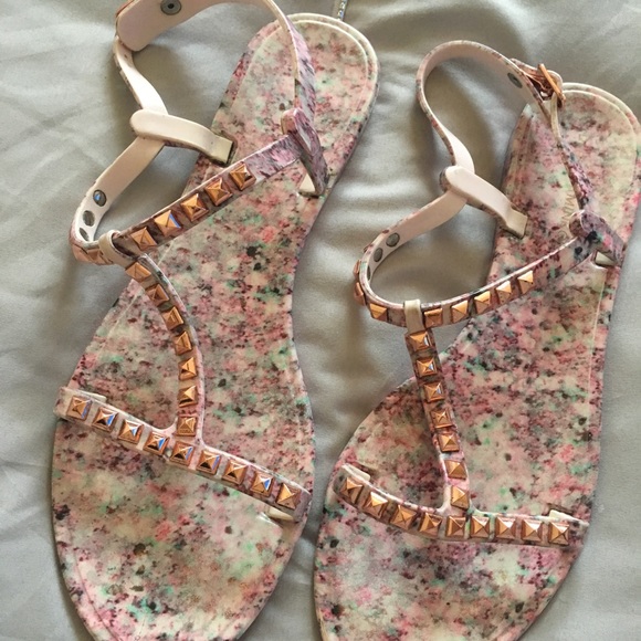 Rebecca Minkoff Shoes - Rebecca Minkoff jelly sandals